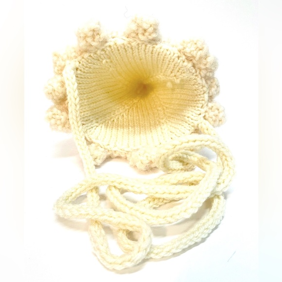 NWT Hand Knit Party Hat in Cream with Faux Pearls and Pom Pom One Size Fits Most - Picture 5 of 10